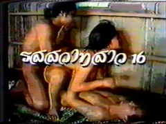 หนังโป๊ไทยเก่าในตำนาน”รสสวาทสาวสิบ”สาวน้อยวัย16ใสๆ แอบดูคนเค้าเย็ดกันเงี่ยนหีเลยขอแจม พากย์เสียงไทย